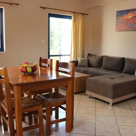 Grammeno Seaside Apartment