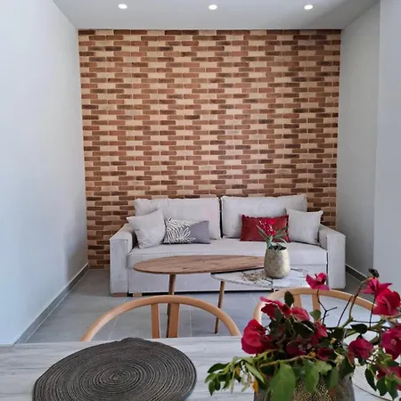 Grammeno Seaside Apartment
